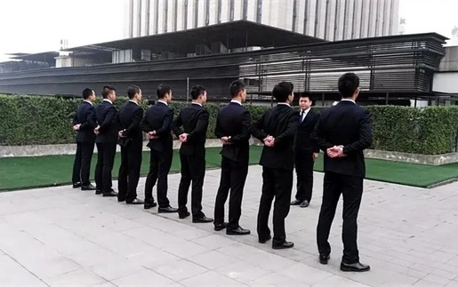 石狮解码催收流程透明化：债务清算的阳光路径